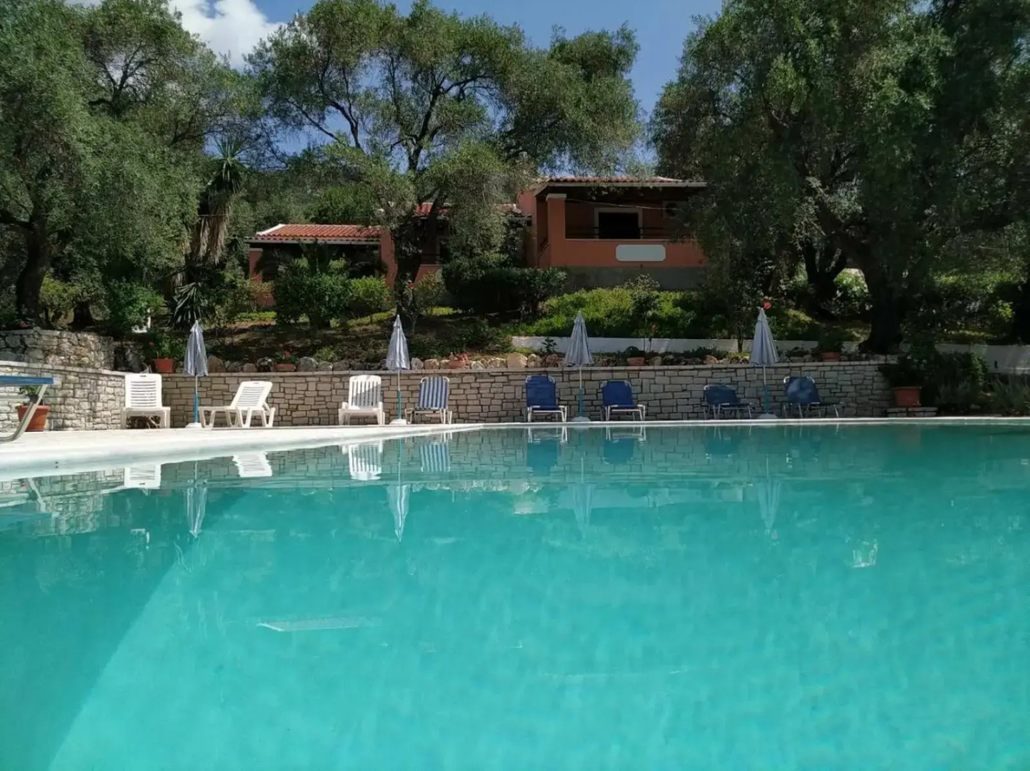 Villa Stefanos apartments