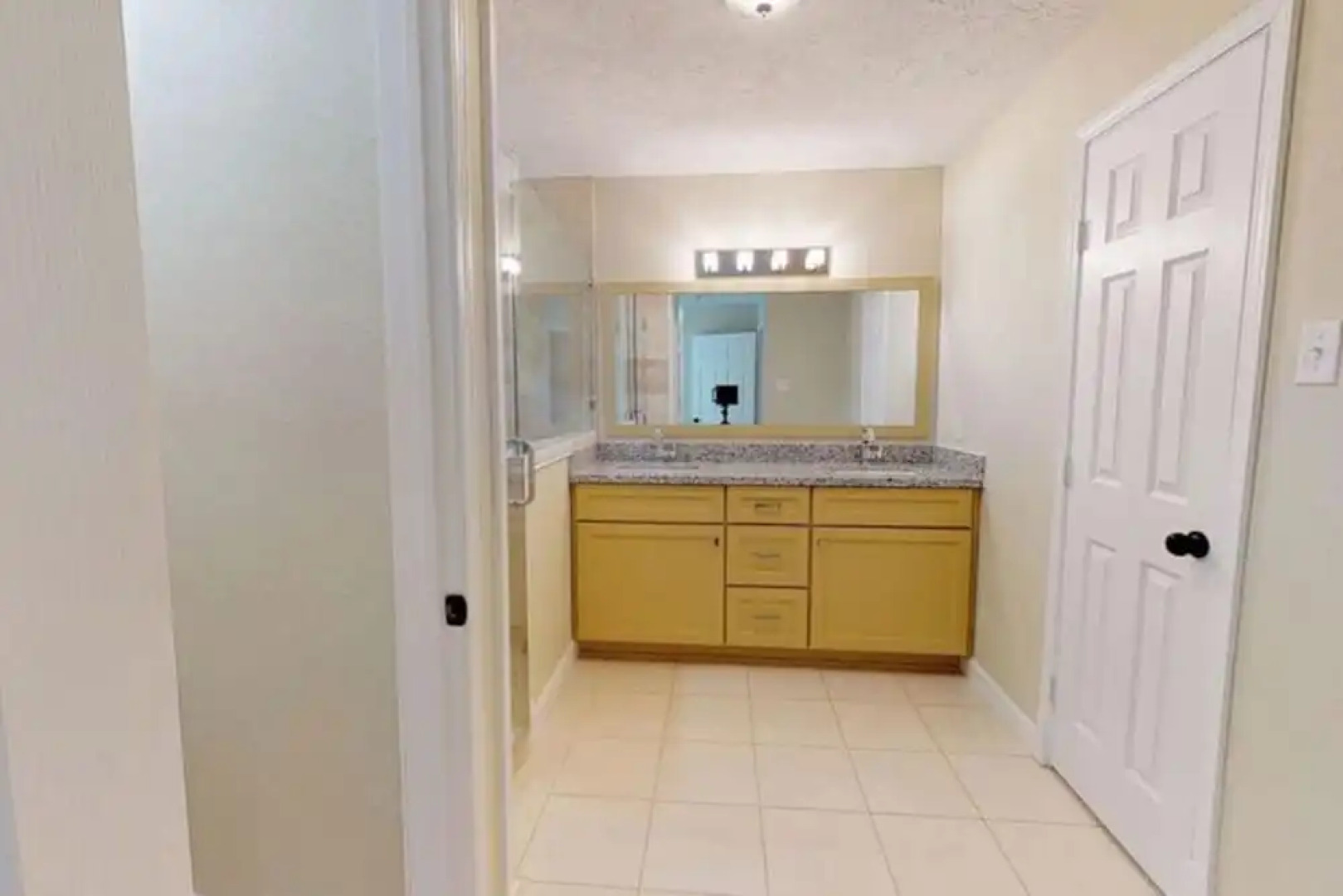 Beautiful Home In The Woodlands Best Location