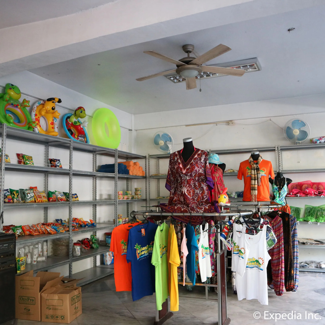 Splash Oasis Resort Hotel