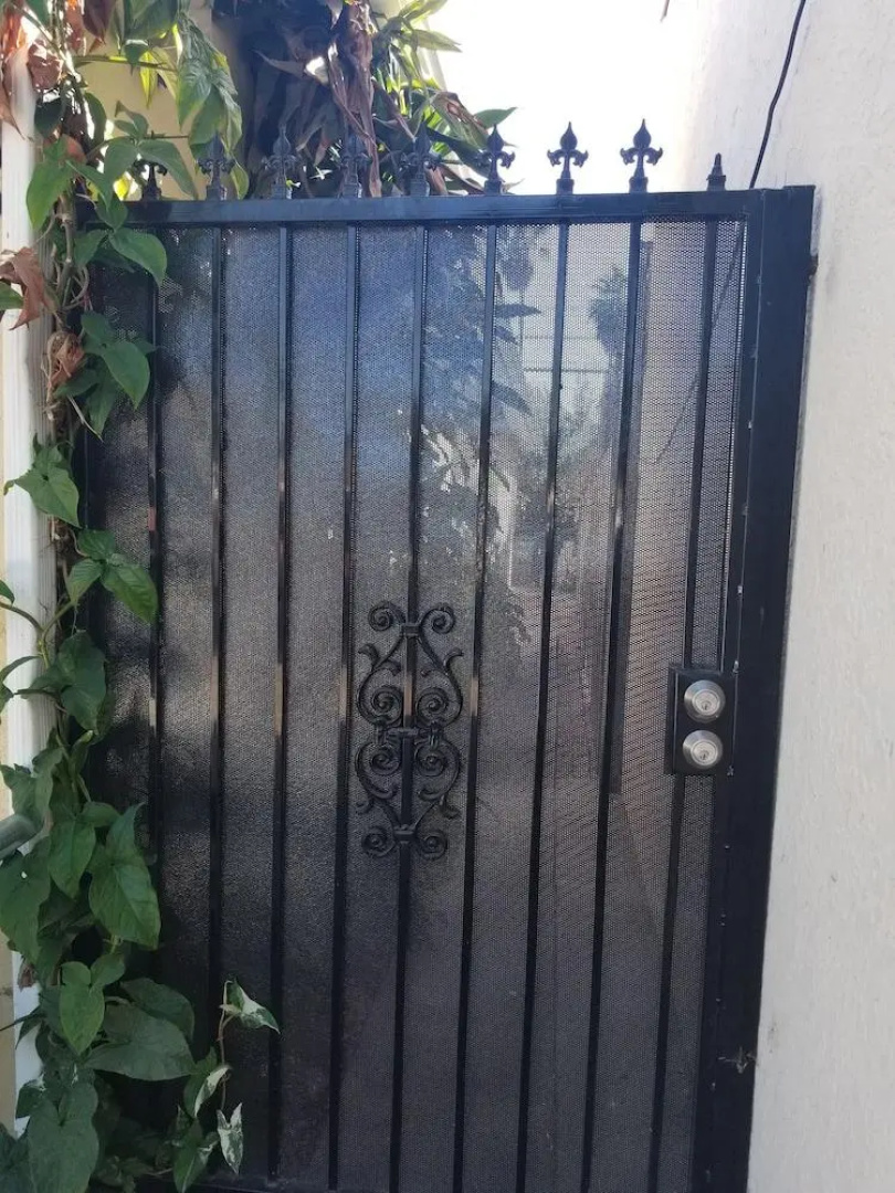 Cynnies Home