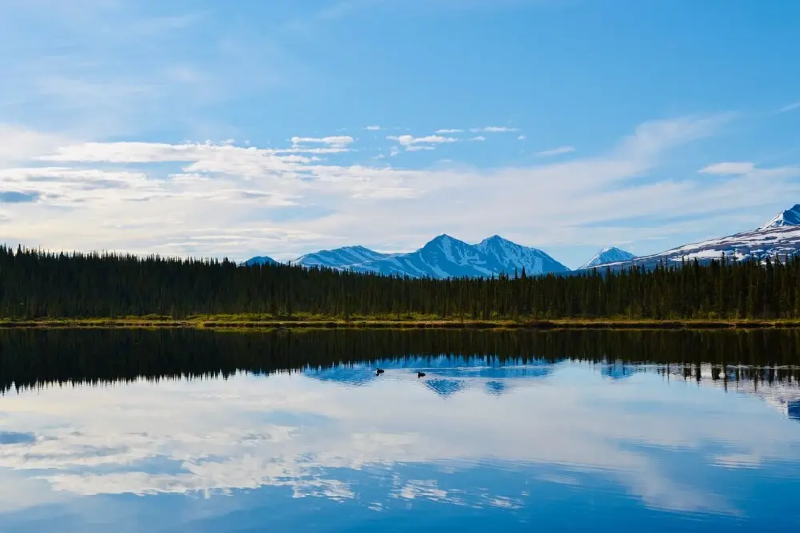 Tonglen Lake Lodge