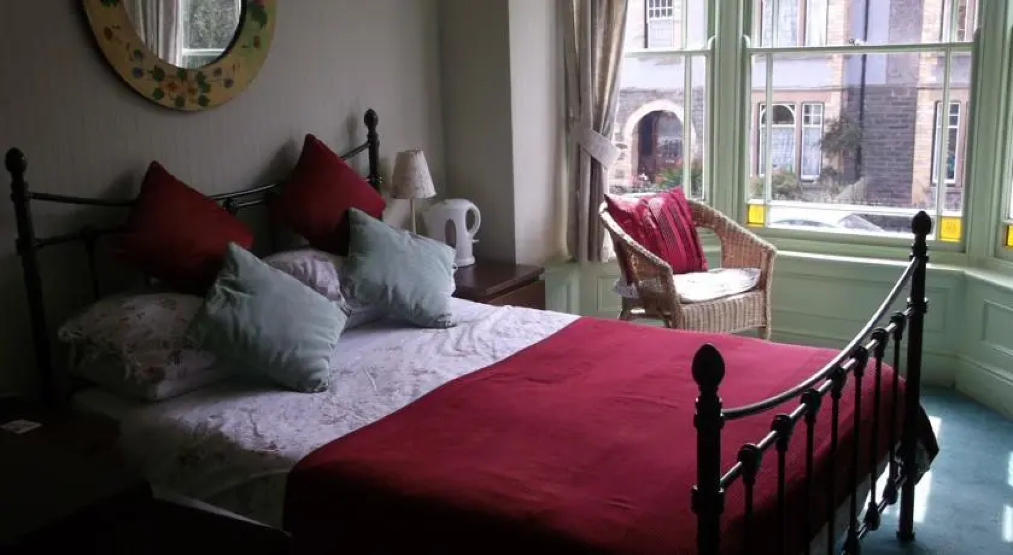 The Hollies Guest House