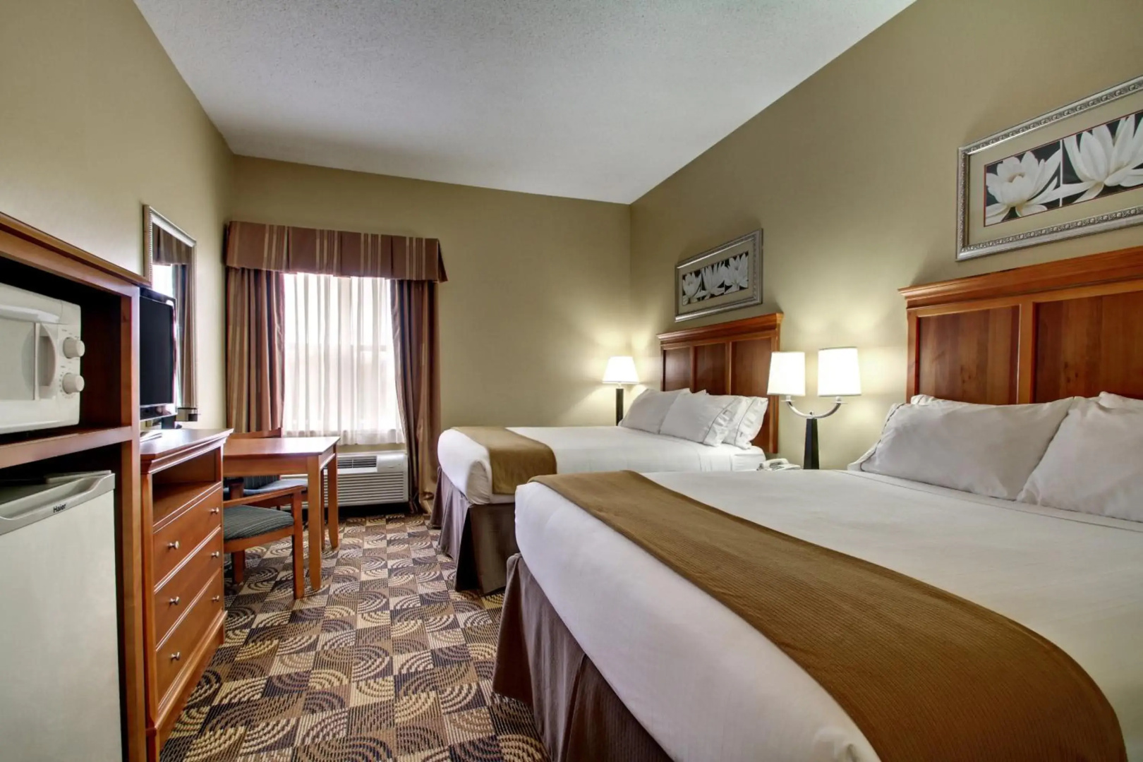 Holiday Inn Express Hurricane by IHG