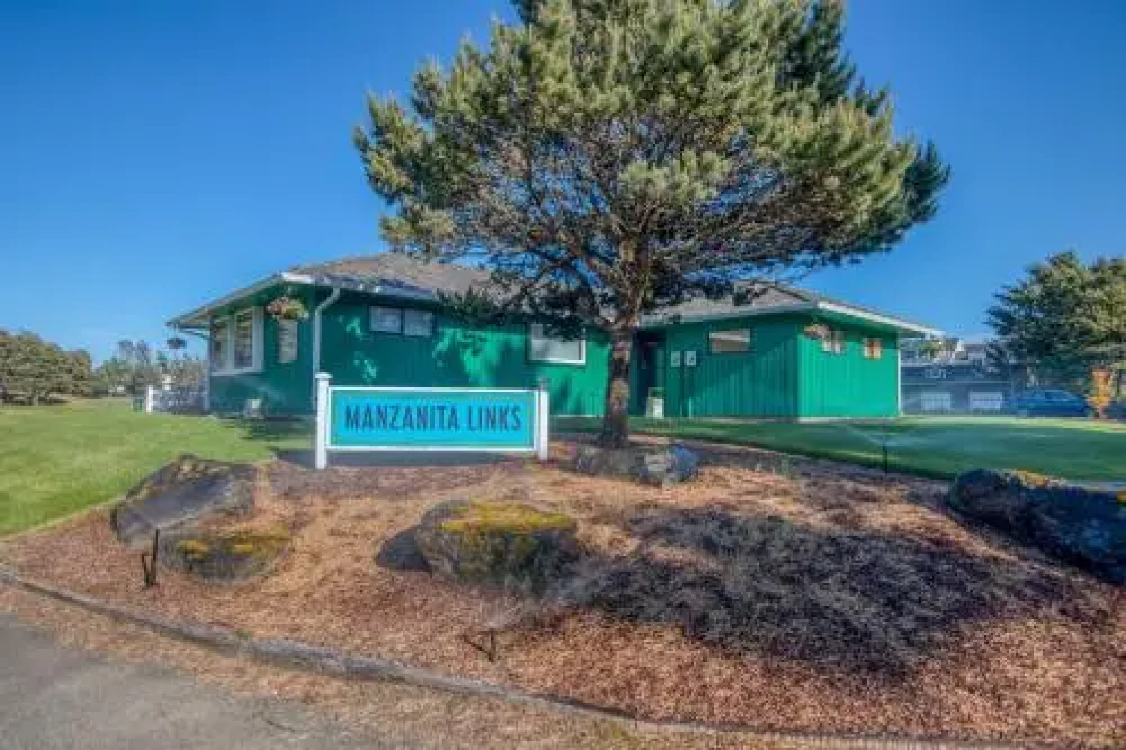 Sand Bucket House - 3 Br Home