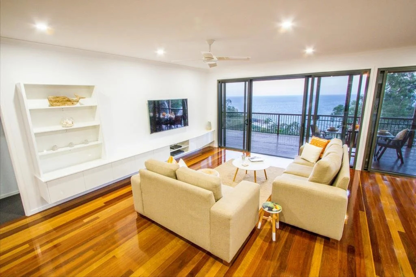 Sunrise at 1770 Holidays