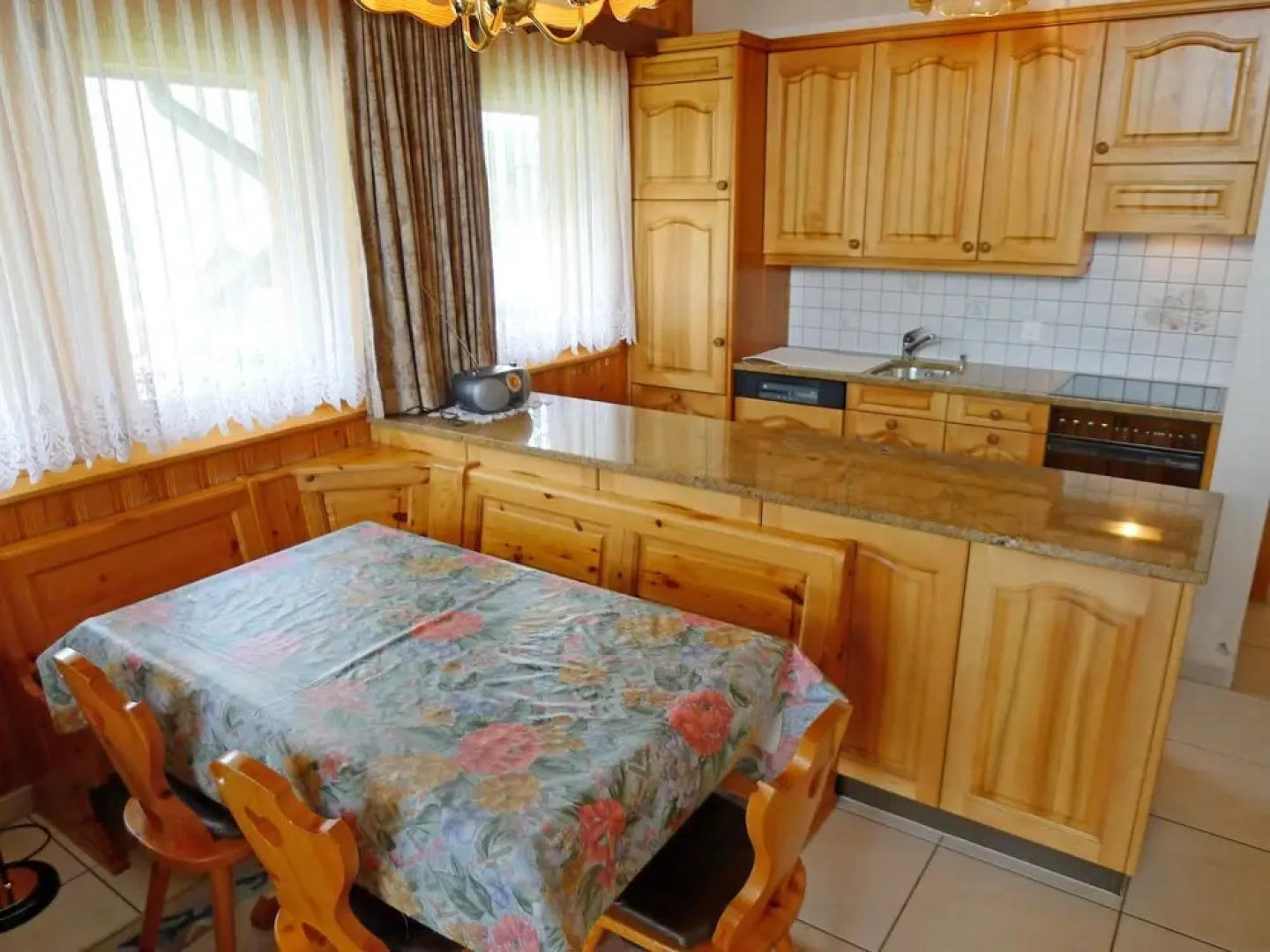 Apartment Appartement 13