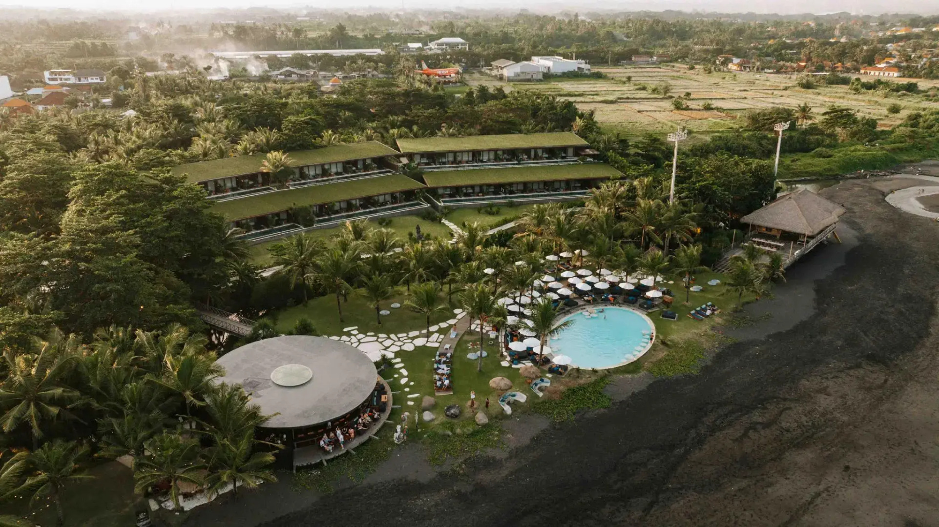 Hotel Komune and Beach Club Bali