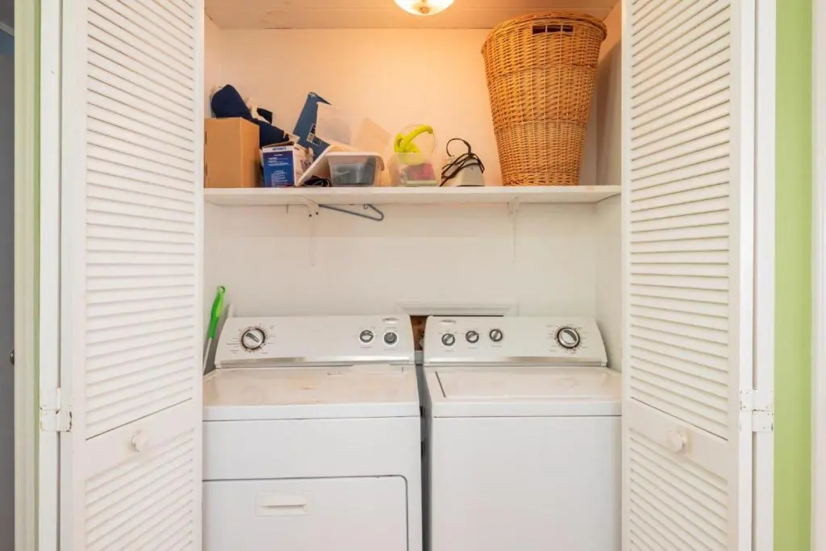 Cuddlefish by Oak Island Accommodations