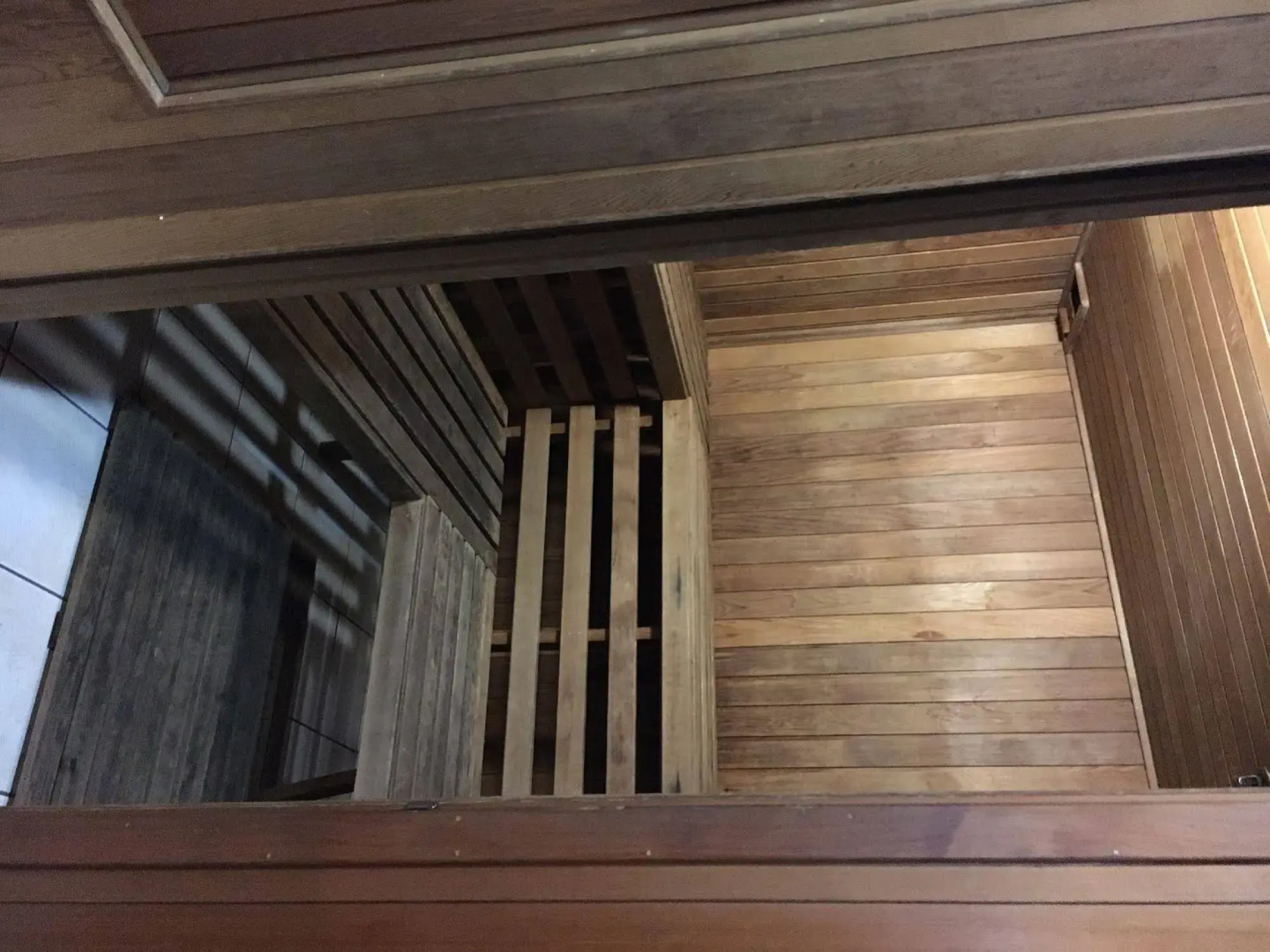 Golden Riviera Beach Resort