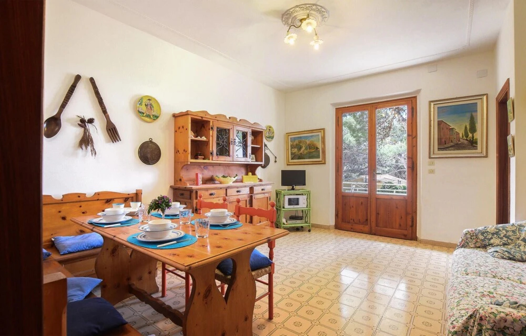 Beautiful Apartment in Rosignano Solvay-casti With Wifi and 2 Bedrooms