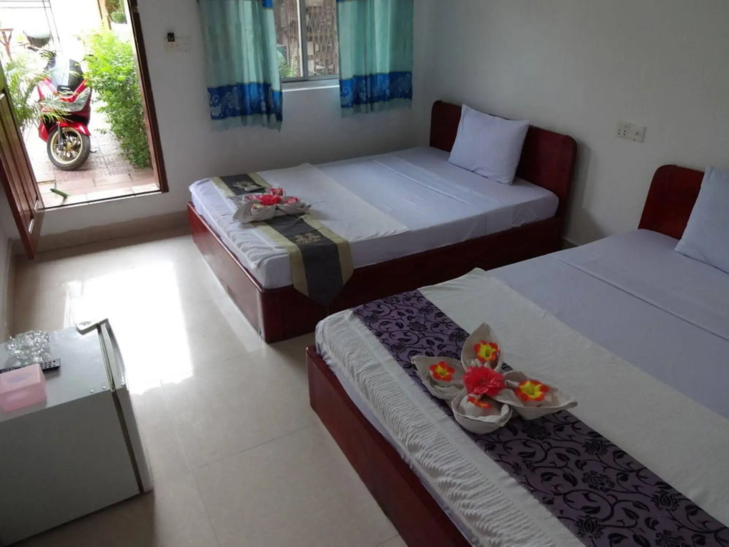 Kong Bar & Guesthouse