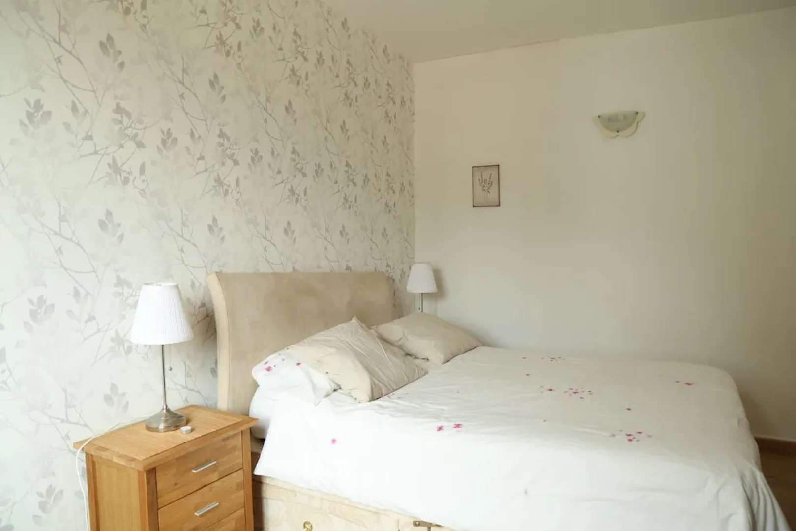 Charming villa with rich garden