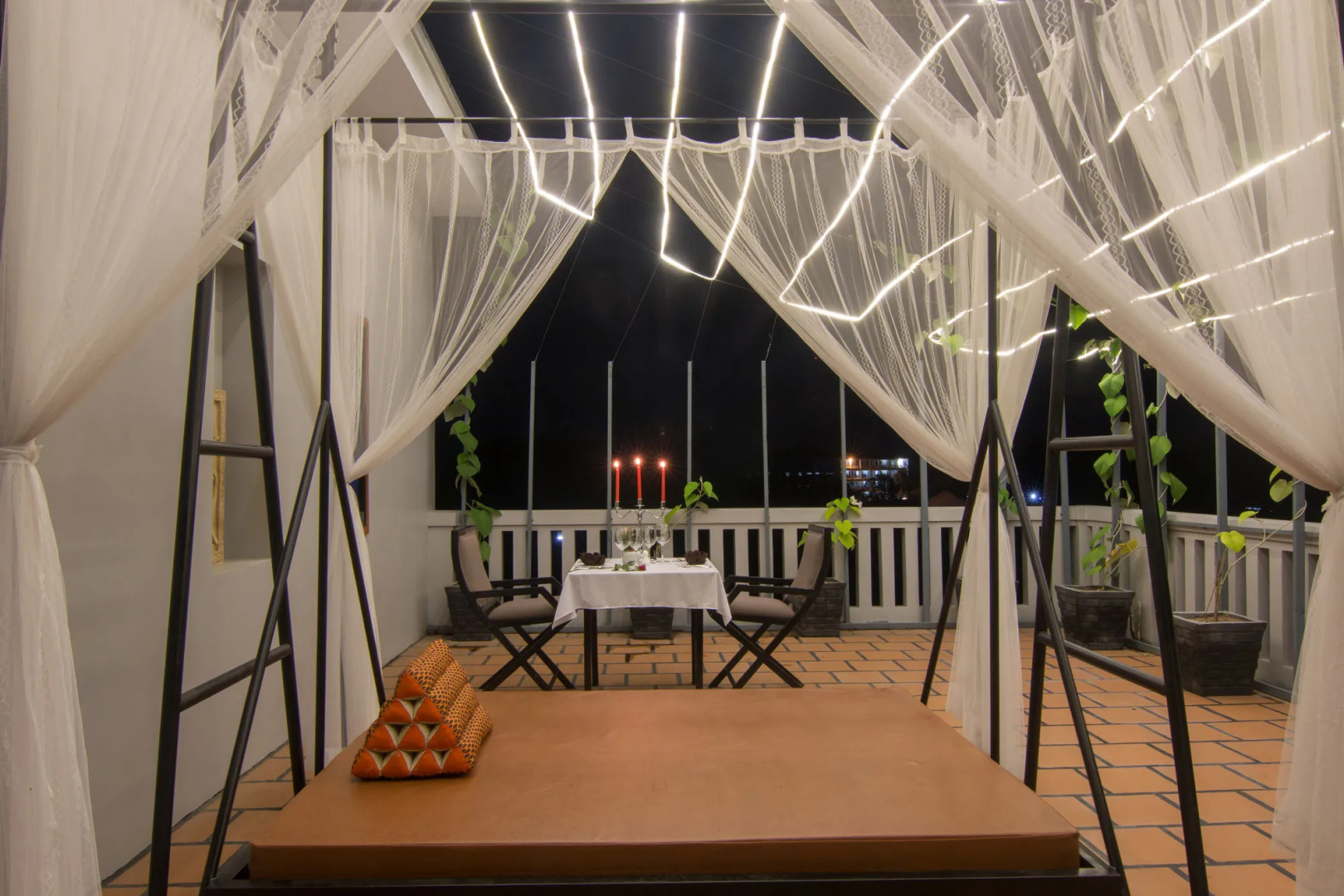 Indra Porak Residence Hotel