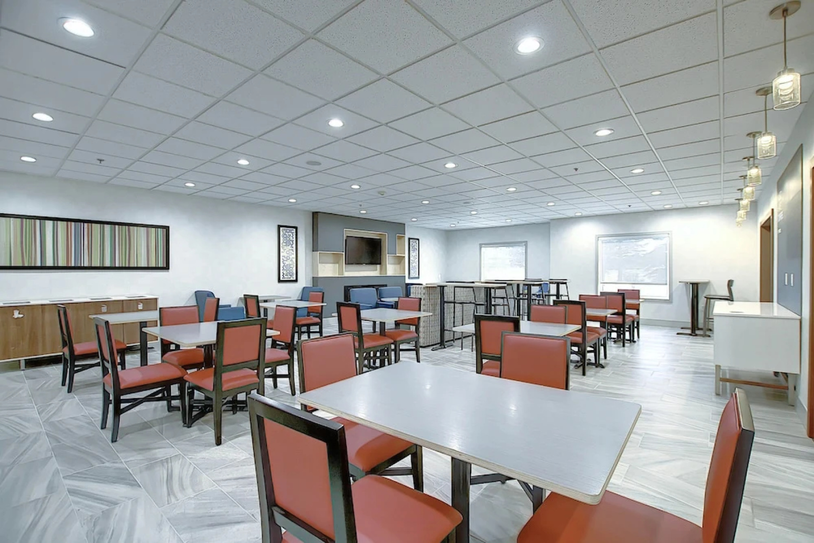 Holiday Inn Express Hotel & Suites Airport - Calgary