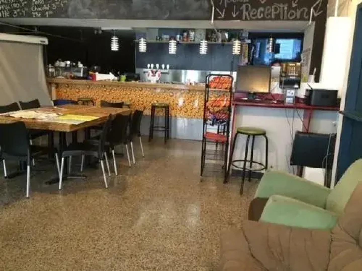 Auberge Jeunesse Planete Backpackers Hostel