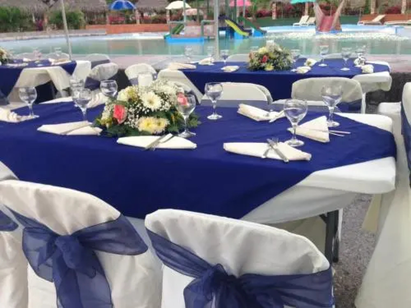 Aqua Park Y Club Campestre El Yate