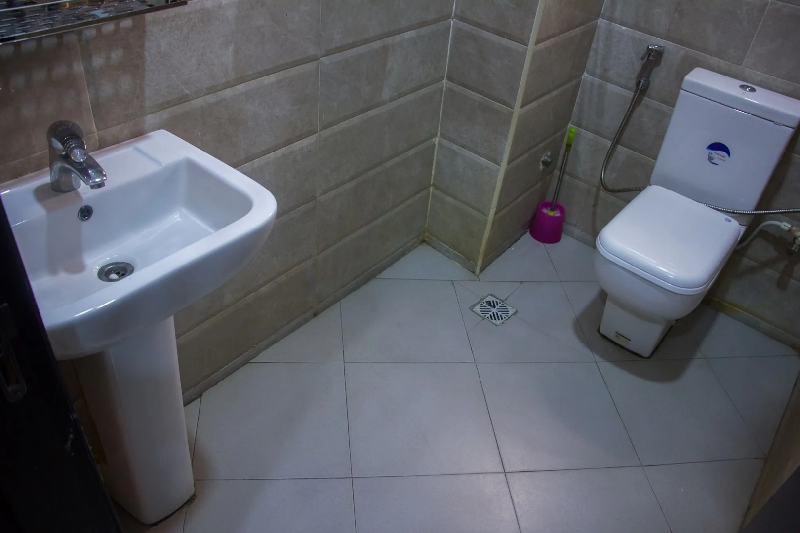 Sweet Season Luxury Suites