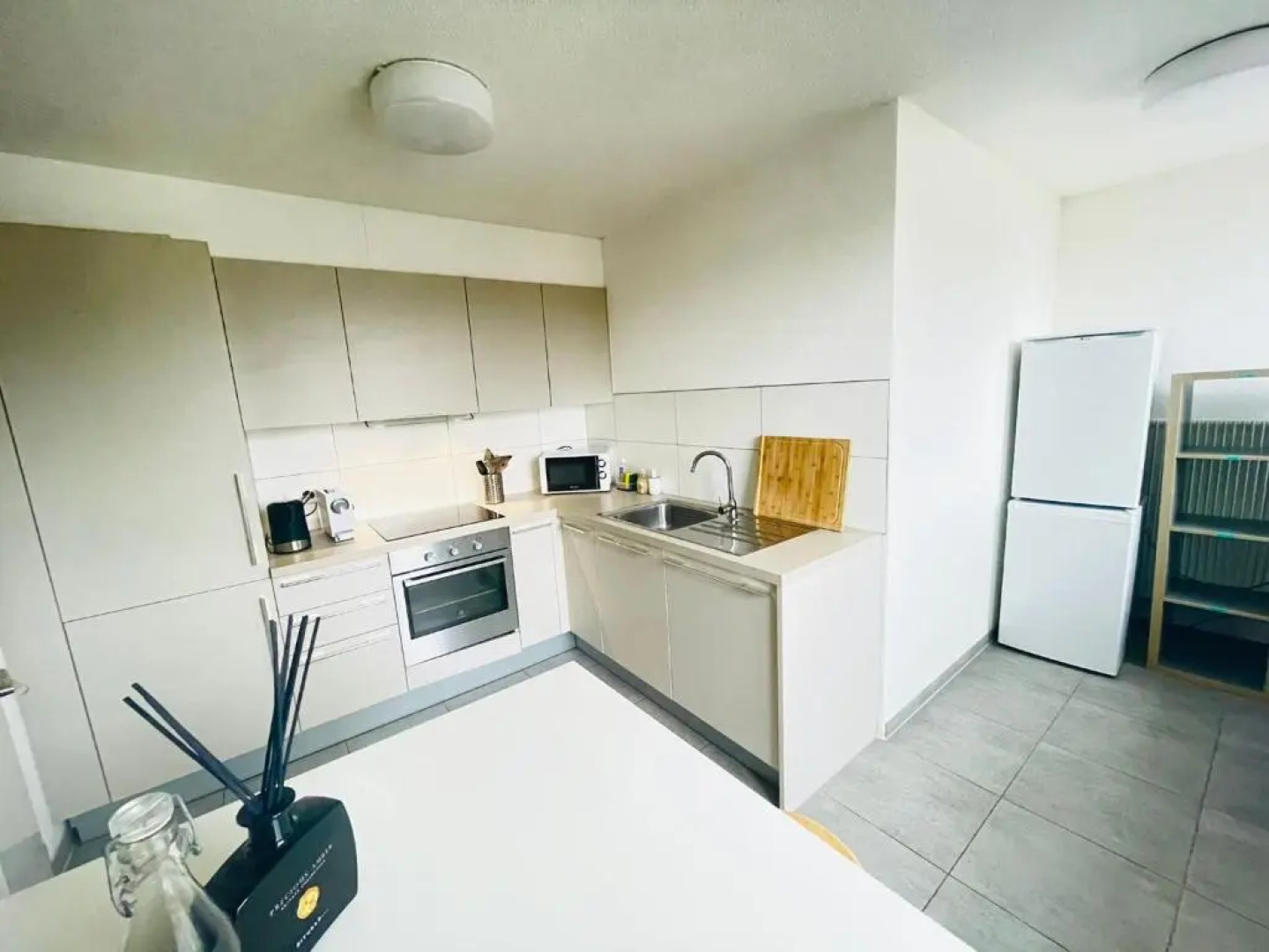 The 5 continents III by Stay Swiss