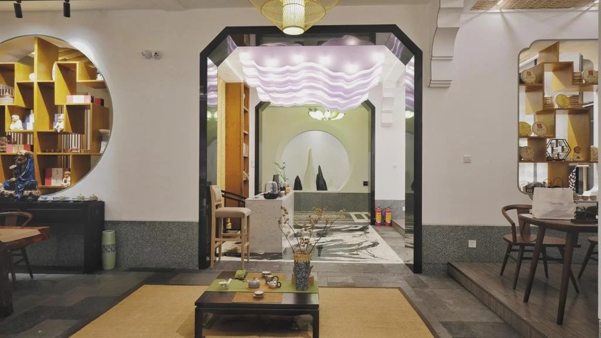 Heshun Pleasure Me Inn