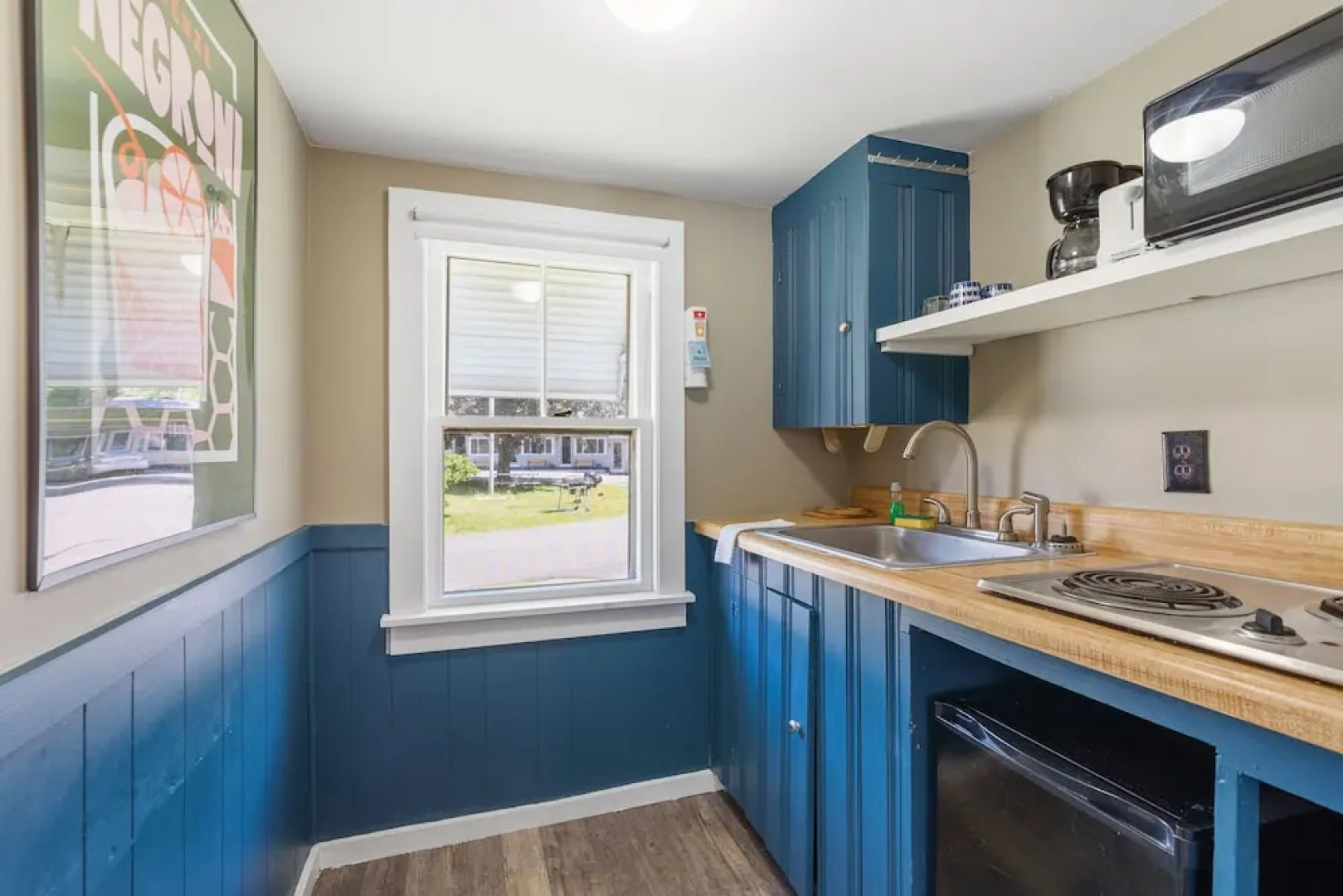 The Beaches Motel and Cottages