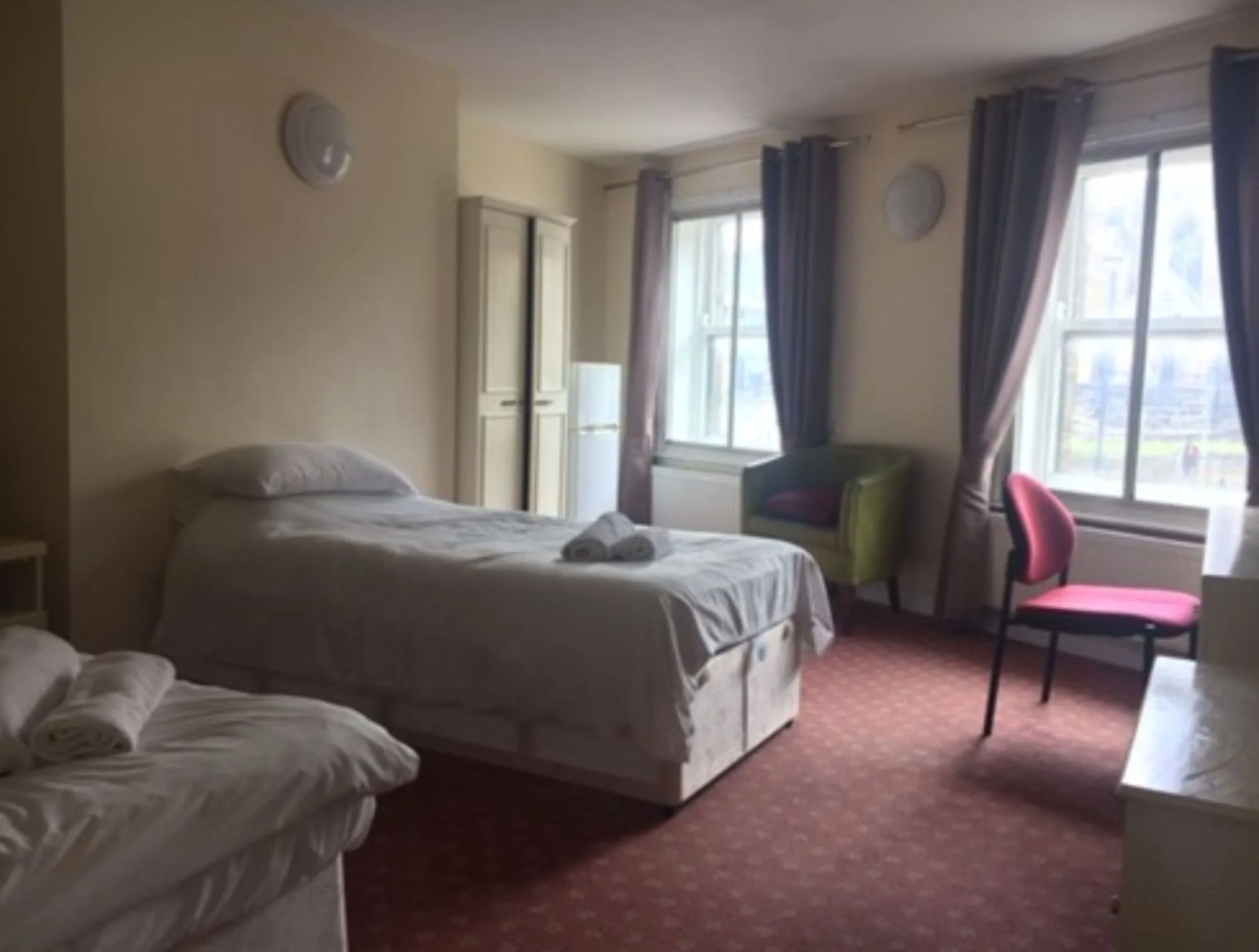 The Huddersfield Hotel