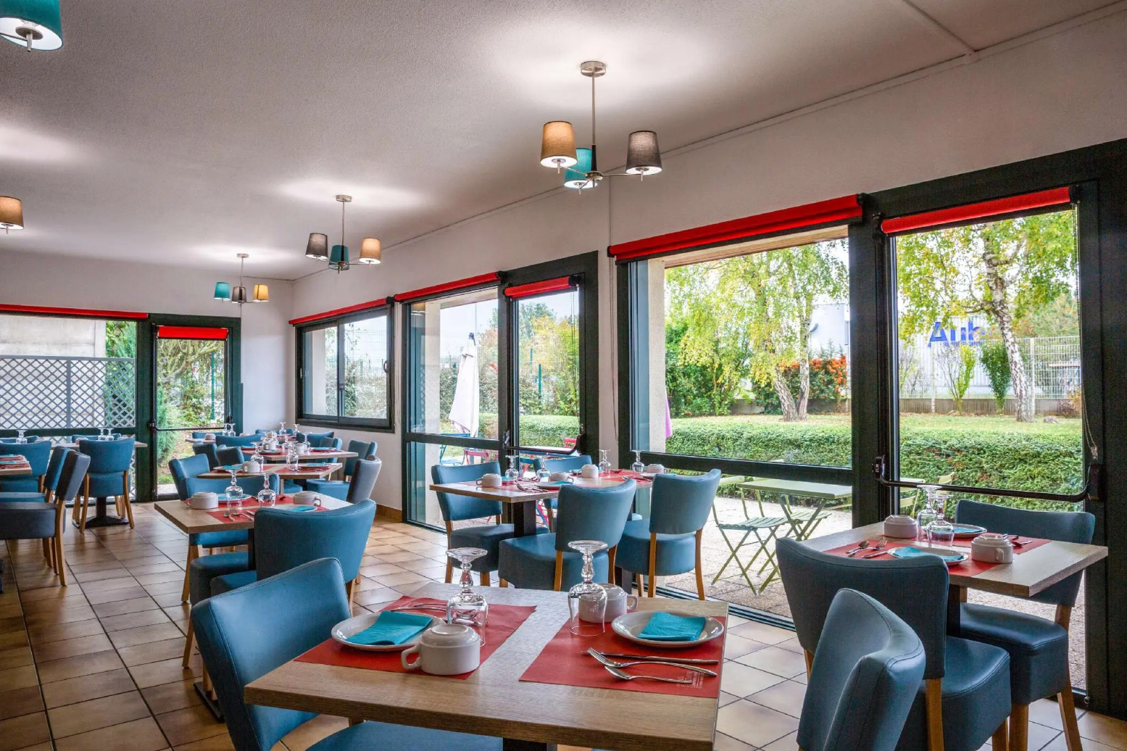 Brit Hotel Confort Amiens