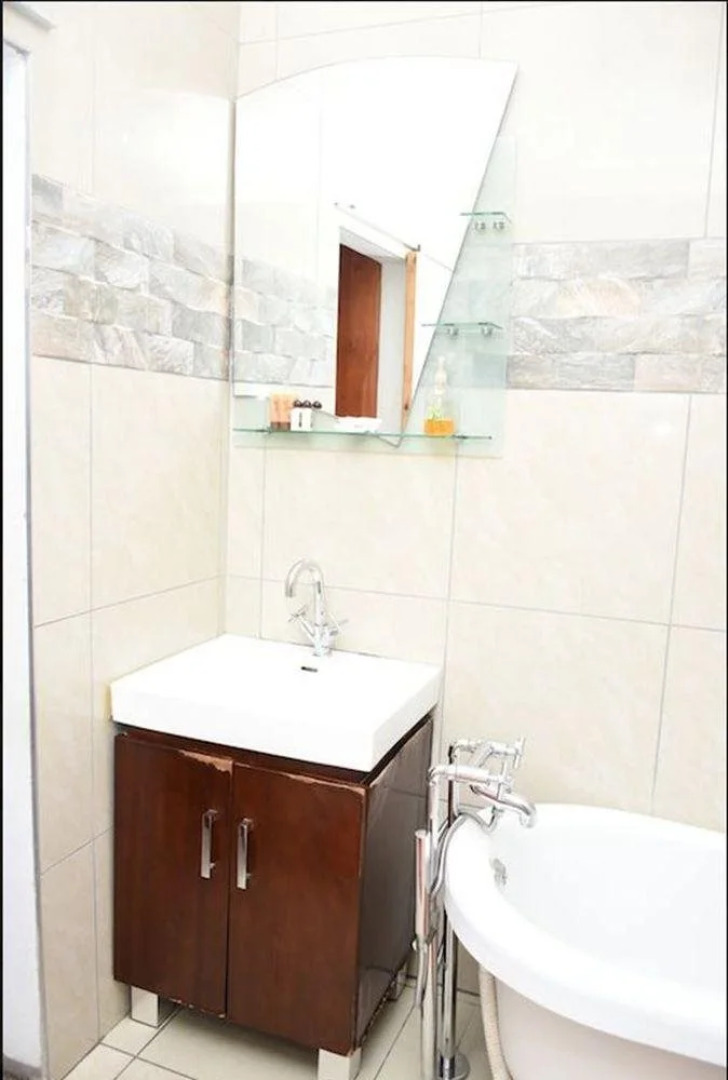 Umqhele Bed  Breakfast