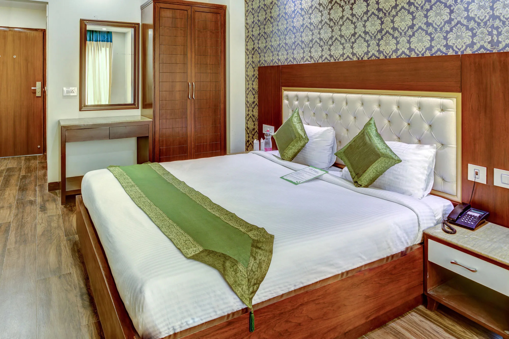 Treebo Tryst SC Residency