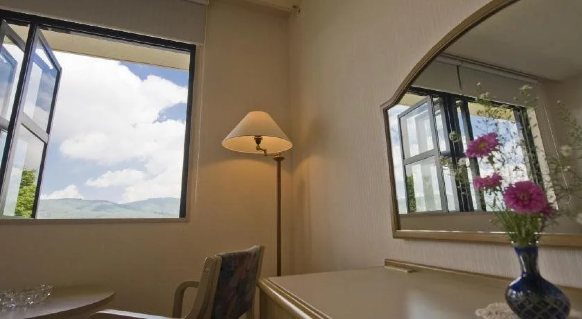 Fuji To Mizuumi No Yado Tagaogi