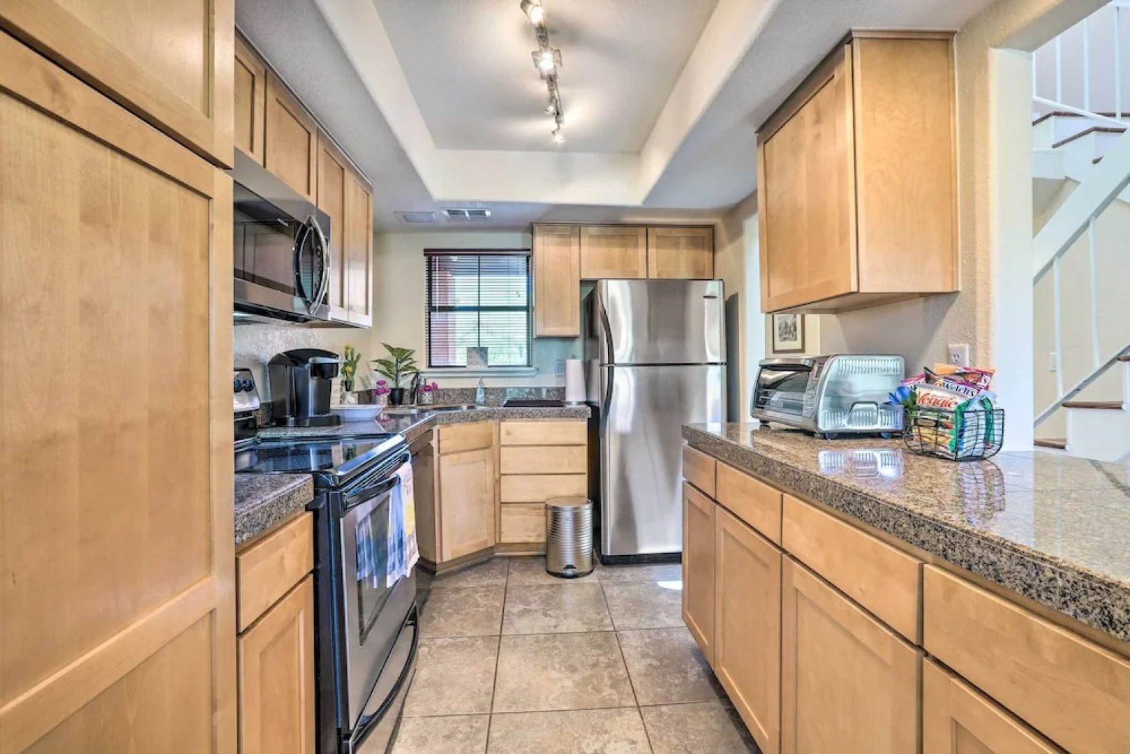 Gorgeous Tucson Getaway w/ Furnished Patio!