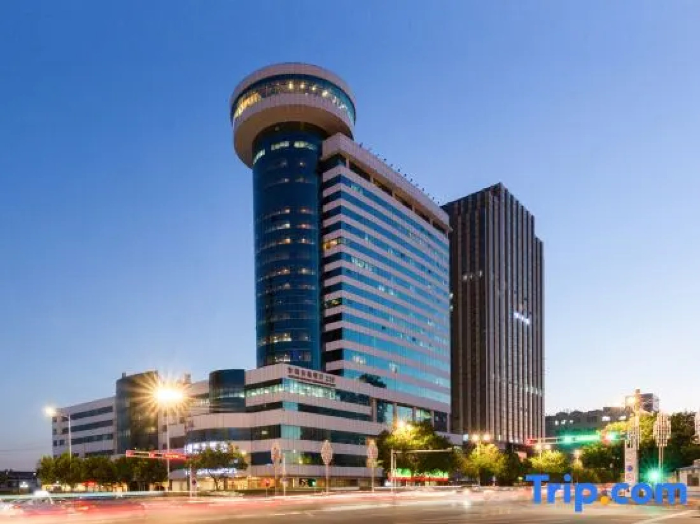 Dongying Blue Horizon Xinyue Hotel