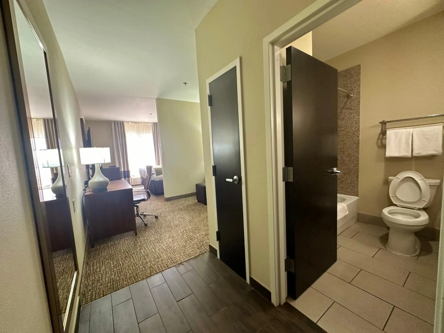 Comfort Inn & Suites Augusta West Near Fort Gordon