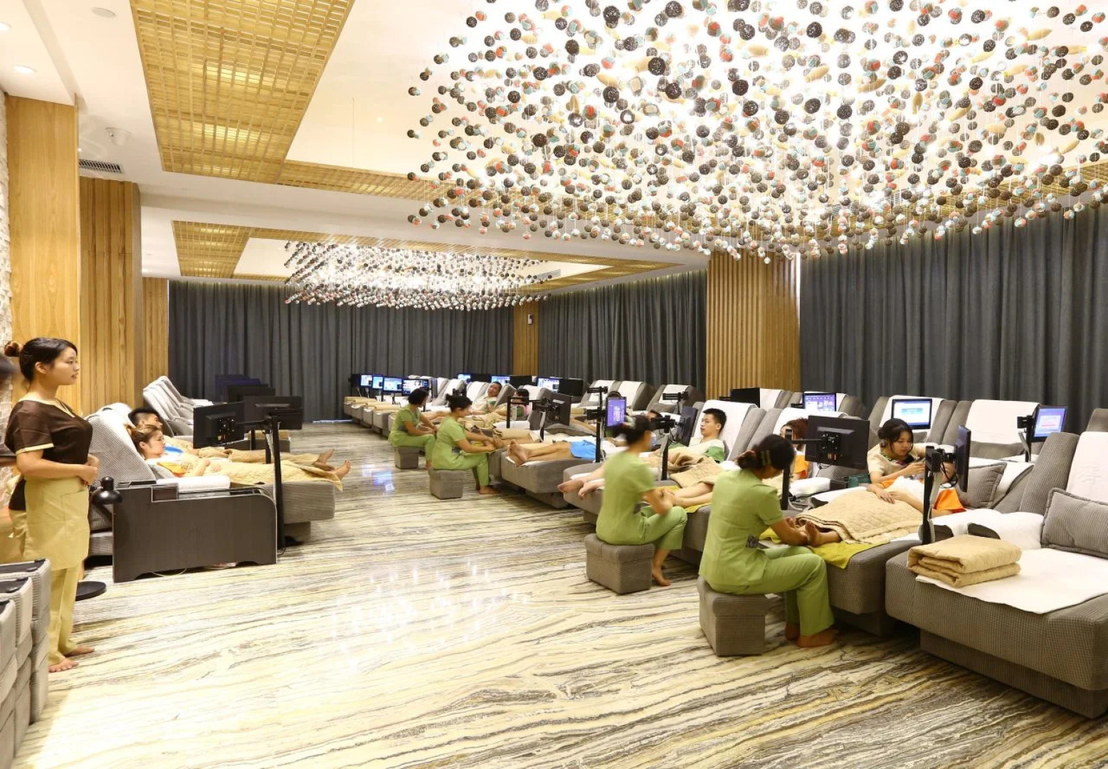 Lia Charlton Hotel Shenzhen