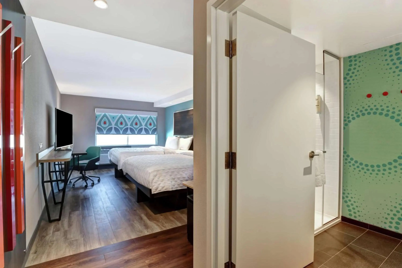 TRU BY Hilton Edmonton Windermere