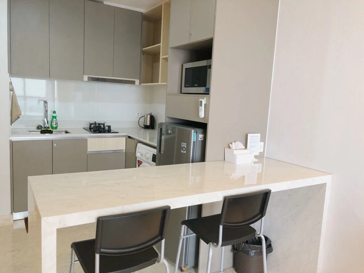 Gold Coast PIK Sea View Apartments by LongeSuites