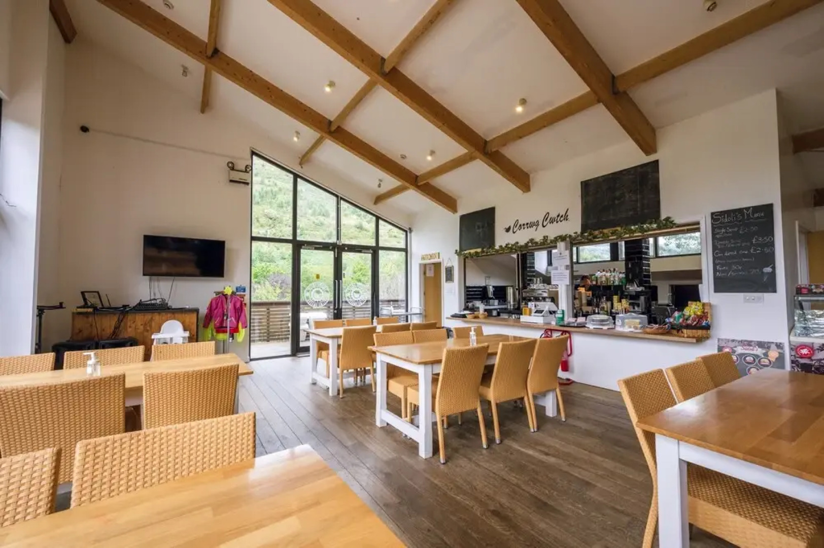 Inviting 2-bed House in Afan Forest Port Talbot