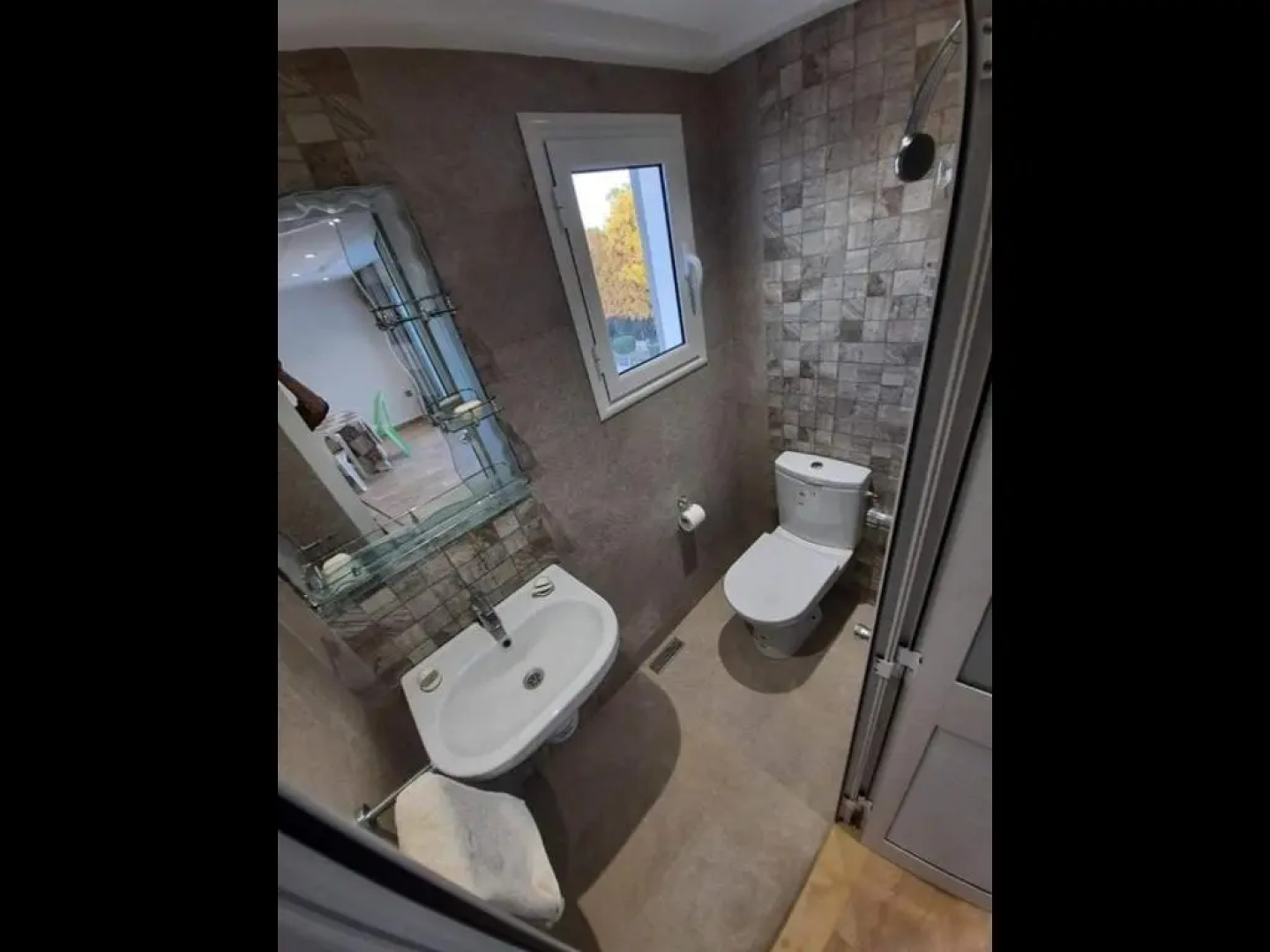 Jasmine Studio coquette