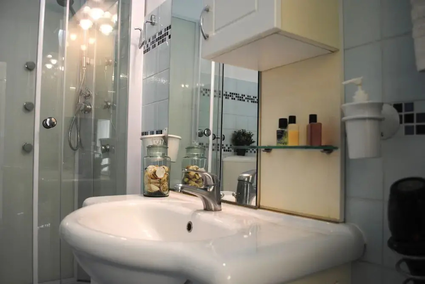 Bnbook – Milano Famagosta Flat