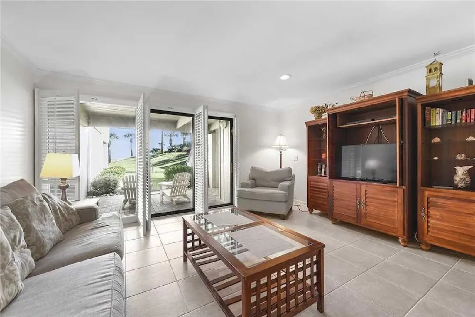 Surf Villa 626 - One Bedroom Condo