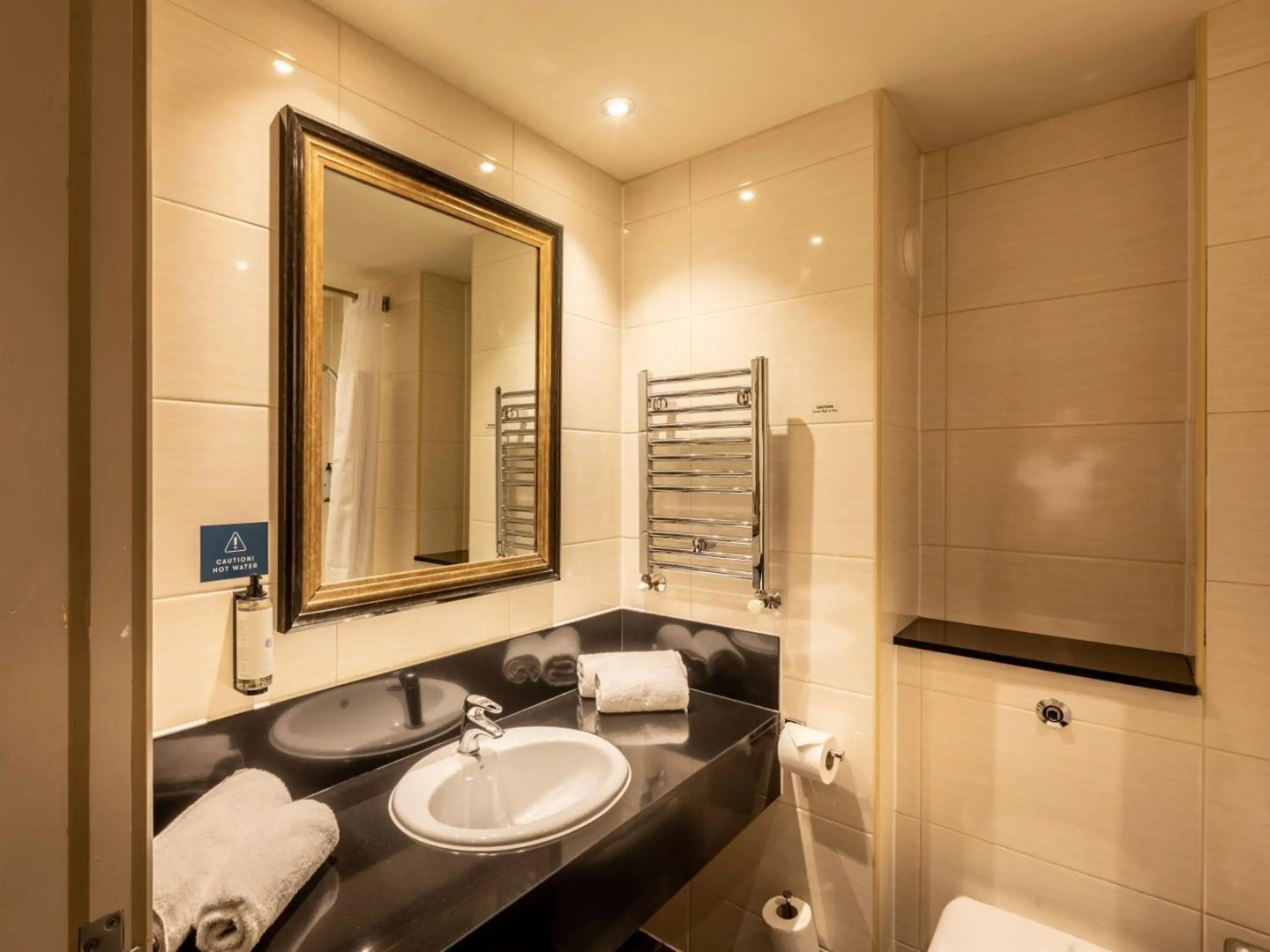 Gloucester Robinswood Hotel, BW Signature Collection