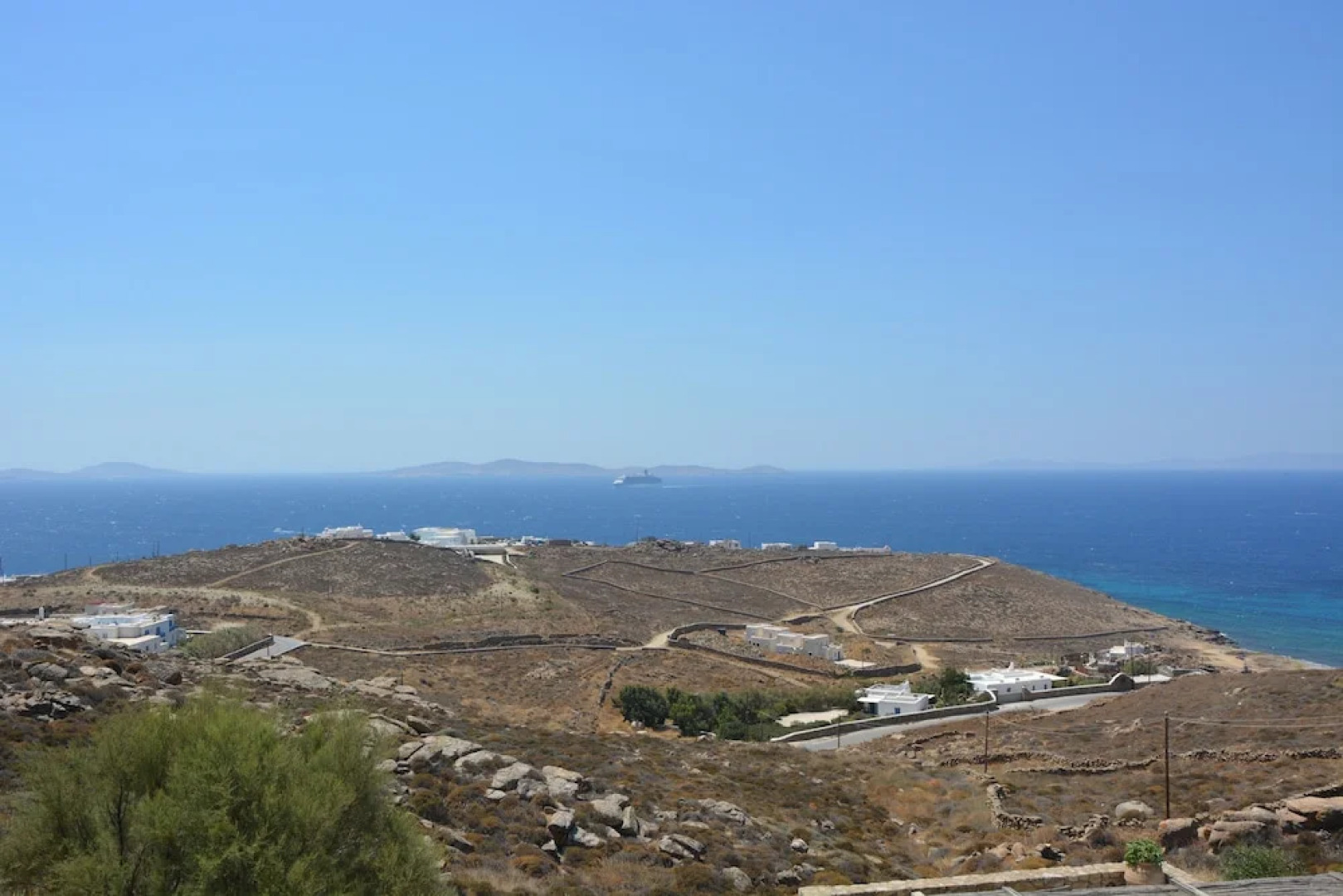 Delicate Mykonian House at Houlakia