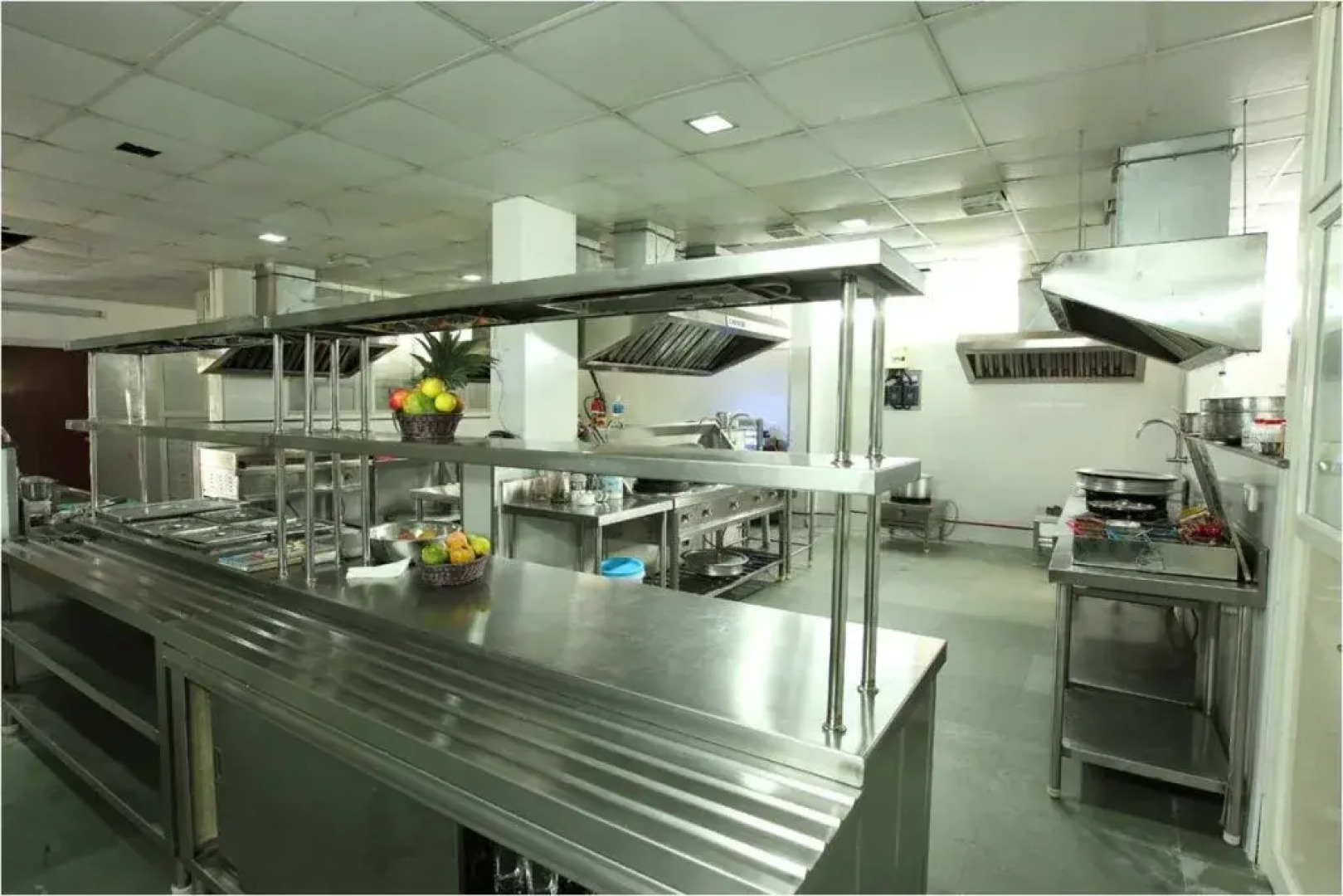 Hotel Vkj International