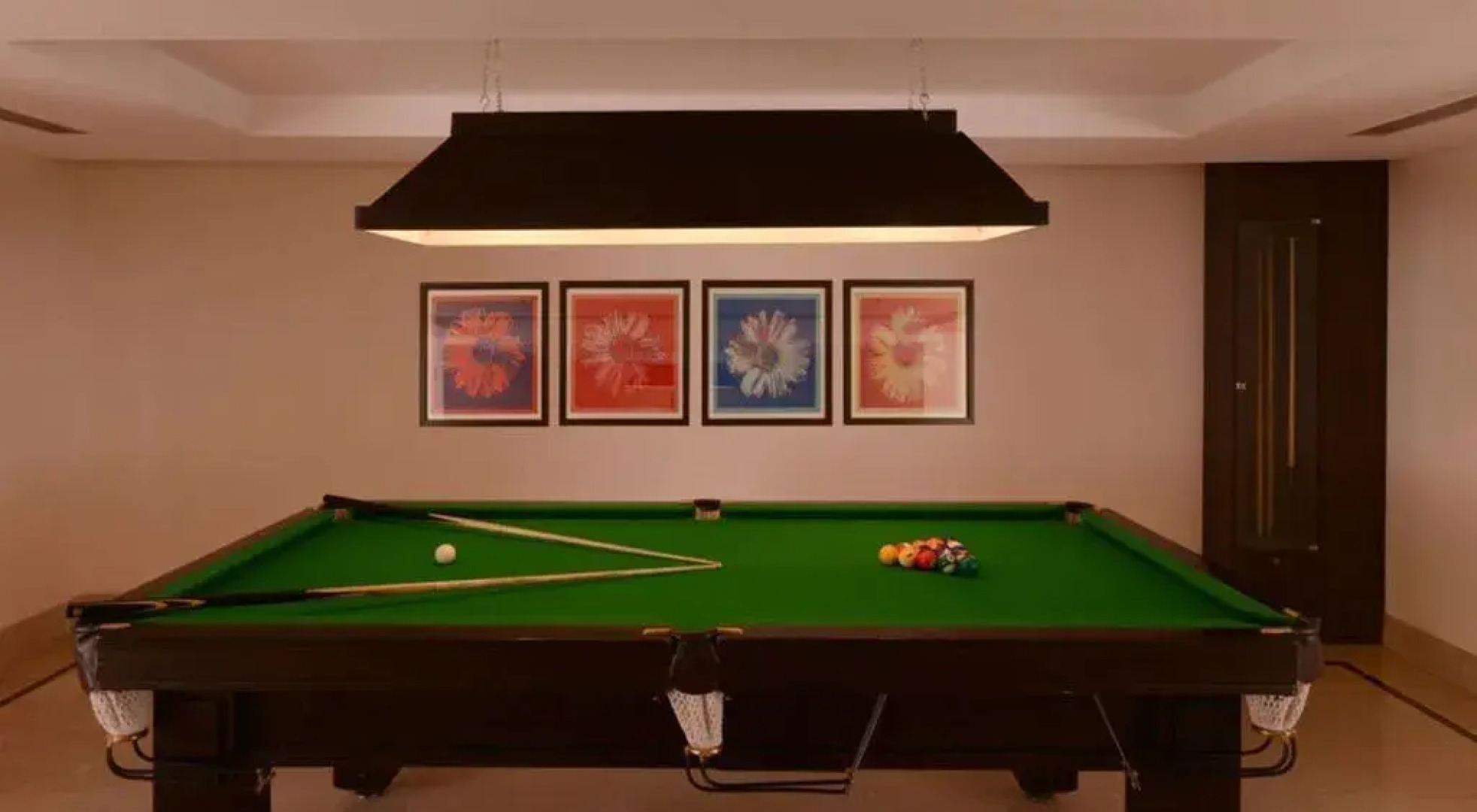 Golden Tulip Chandigarh, Panchkula