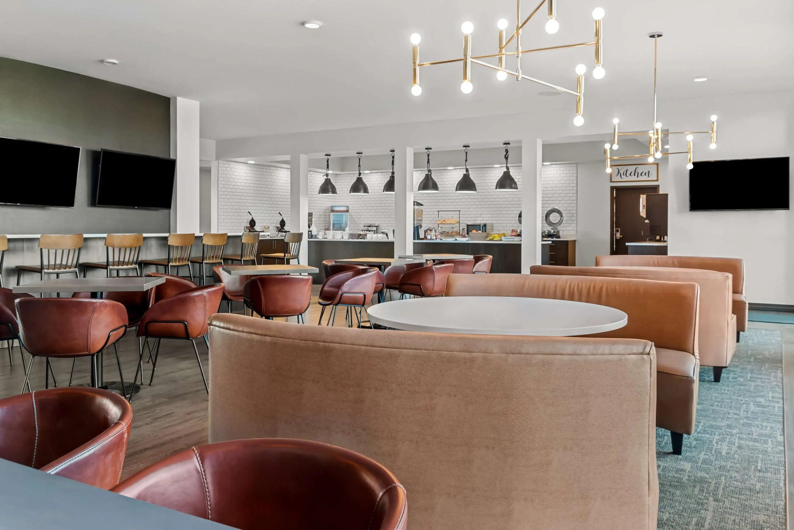 Best Western Plus Winkler