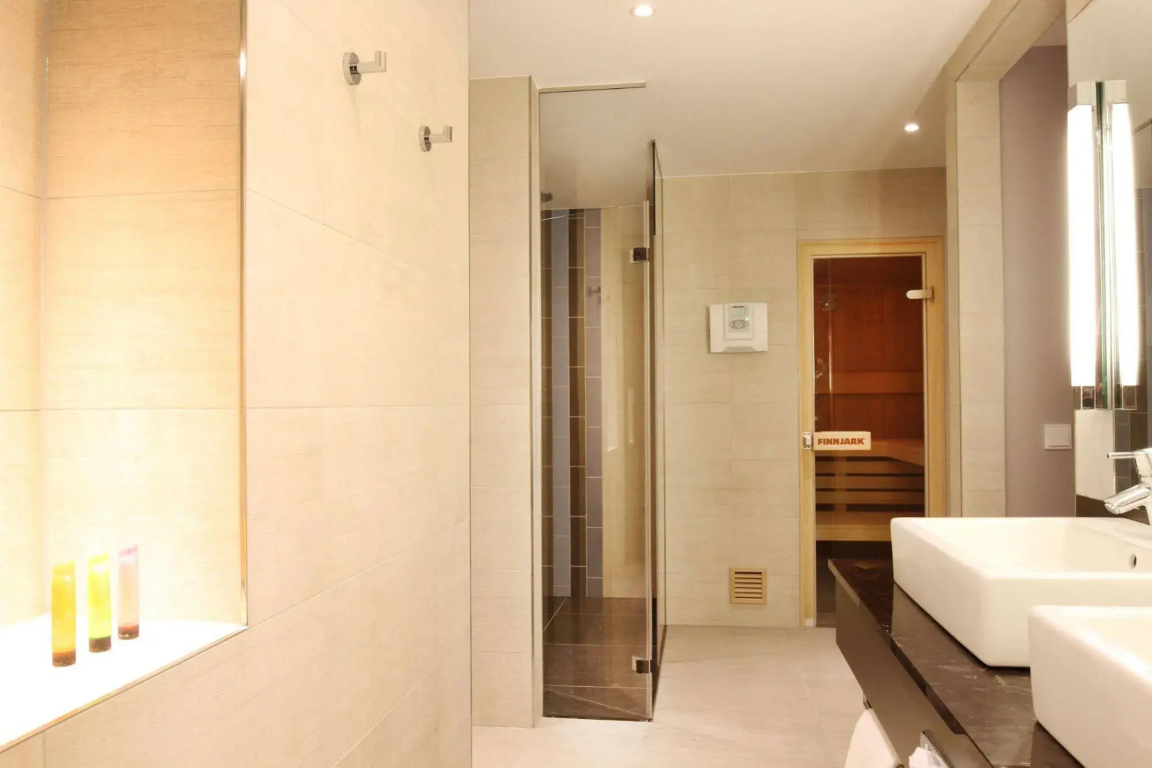 Hafenhotel Meereszeiten