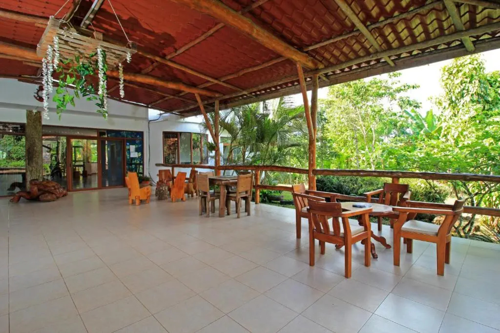 Natura Gardens Galápagos Hotel