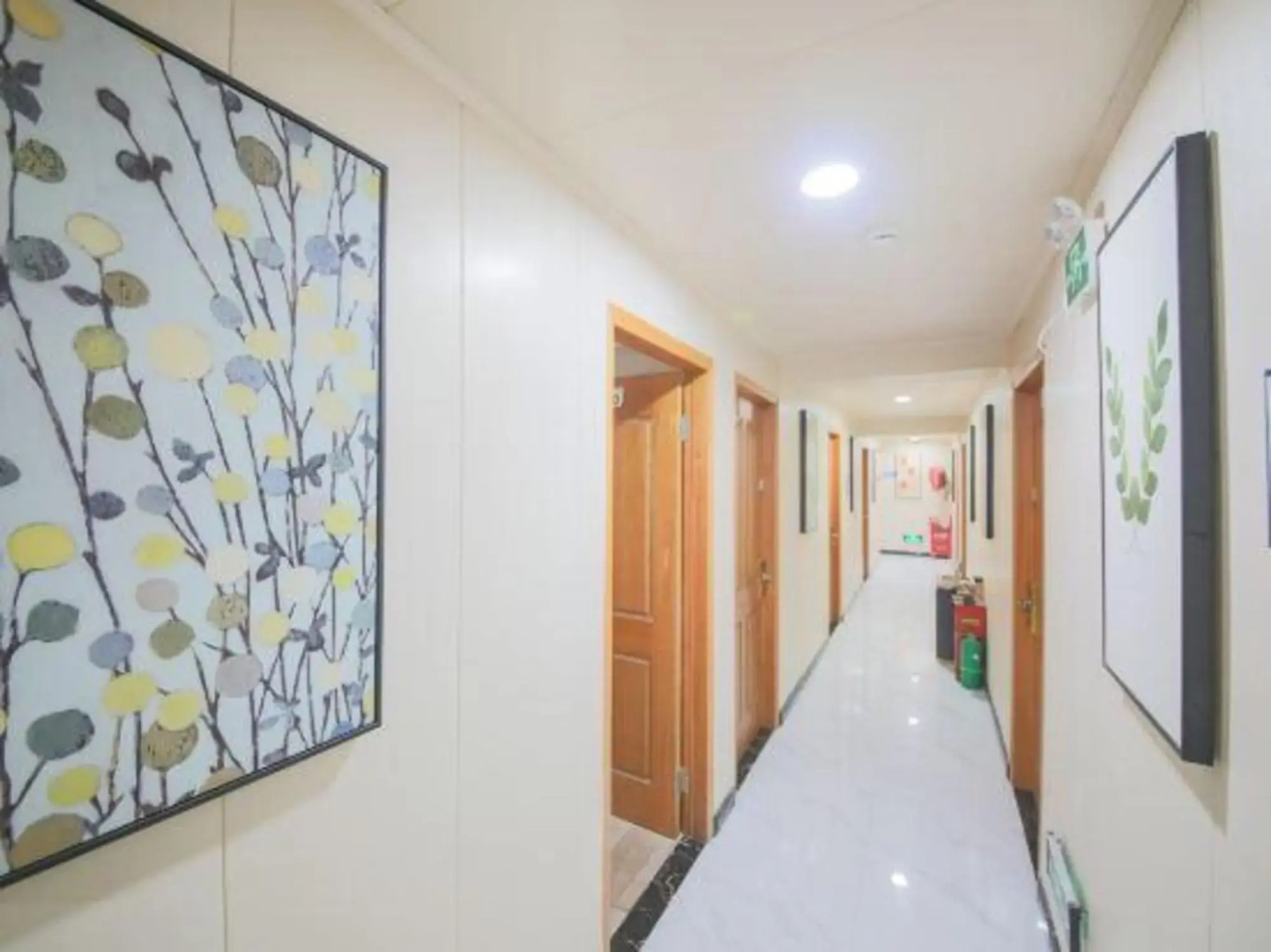 Shuguang Hotel (Shaoxing Keqiao Textile City)