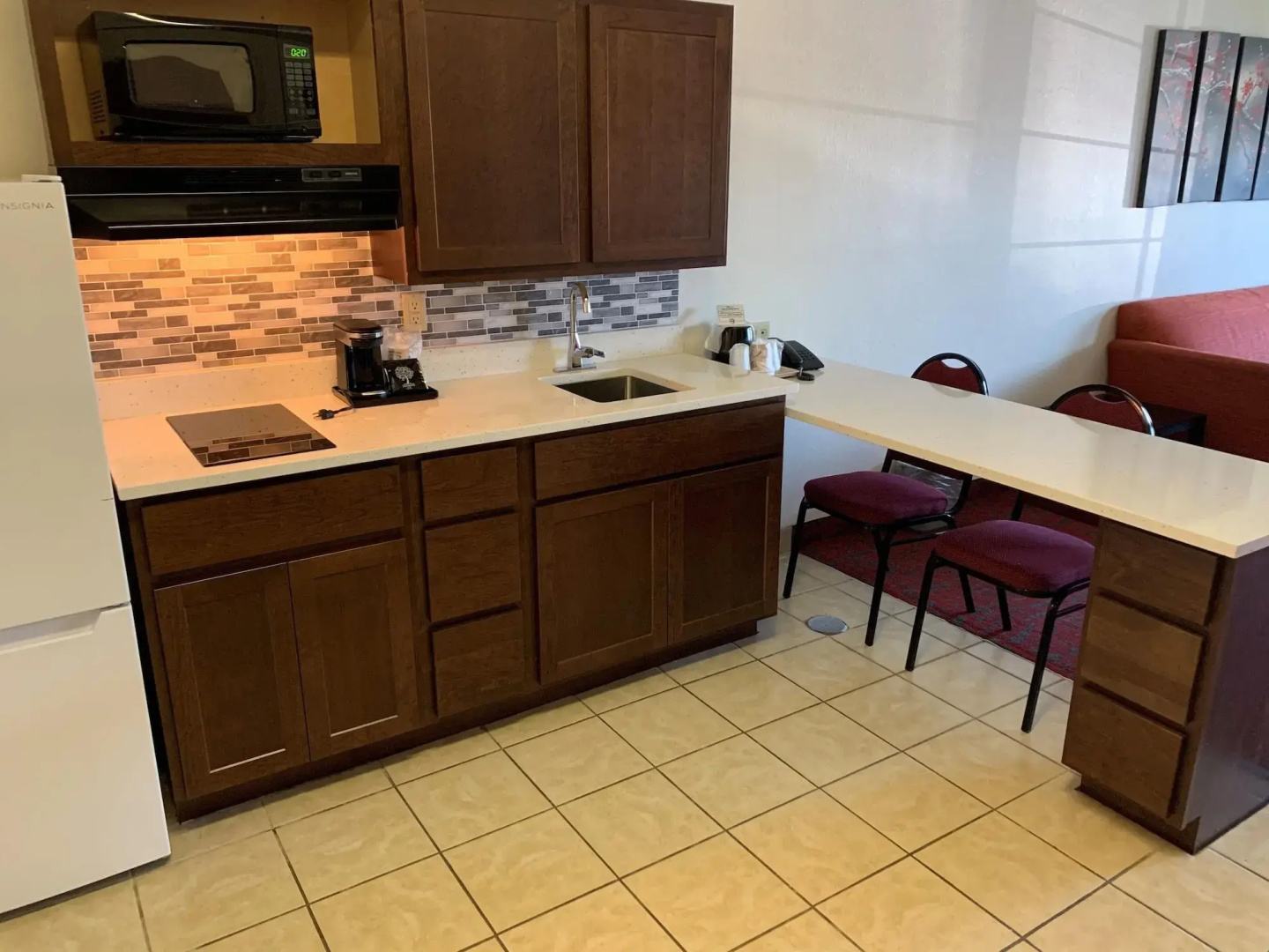Sandalwood Studios & Suites