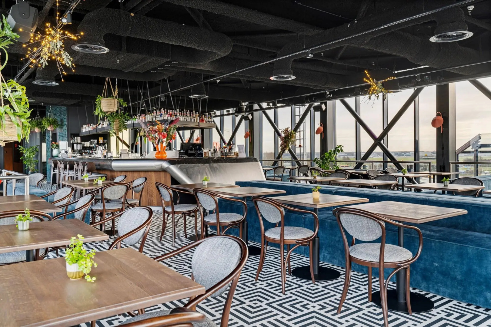 Corendon Apartments Amsterdam Schiphol Airport Hotel