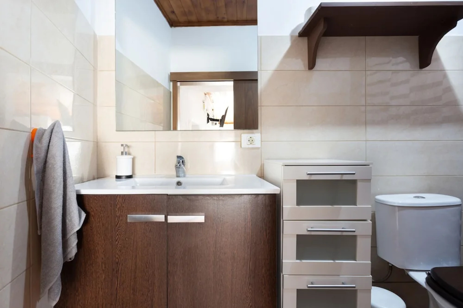 HomeLike Rustic House orchard and Wifi